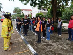 โครงการอบรมเพื่อเตรียมความพร้อมในการป้องกันและระงับอัคคีภัย อุทกภัย และแผ่นดินไหว คณะเศรษฐศาสตร์ ประจำปีงบประมาณ 2568